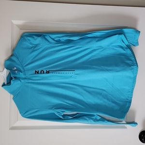 Under Armour RUN turquoise lightweight pullover EUC